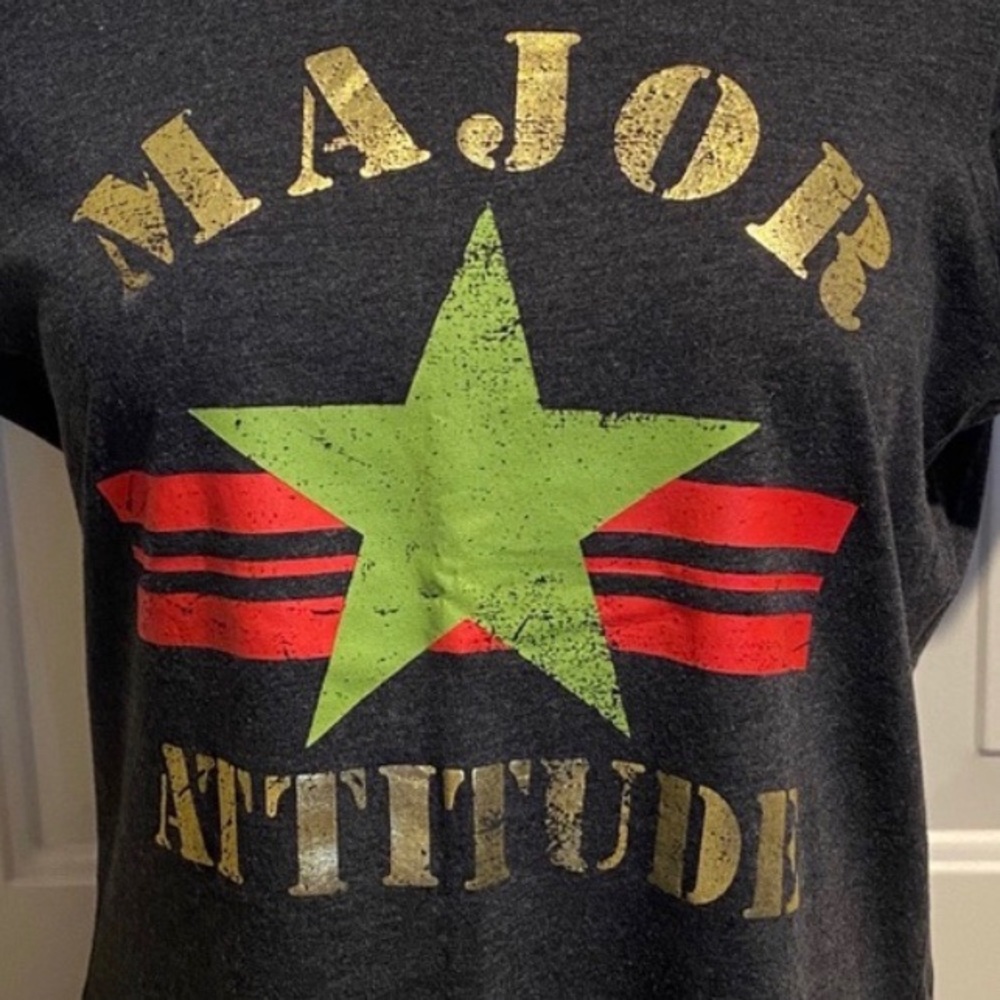 HIDE & SEEK “Major Attitude” Junior T-Shirt